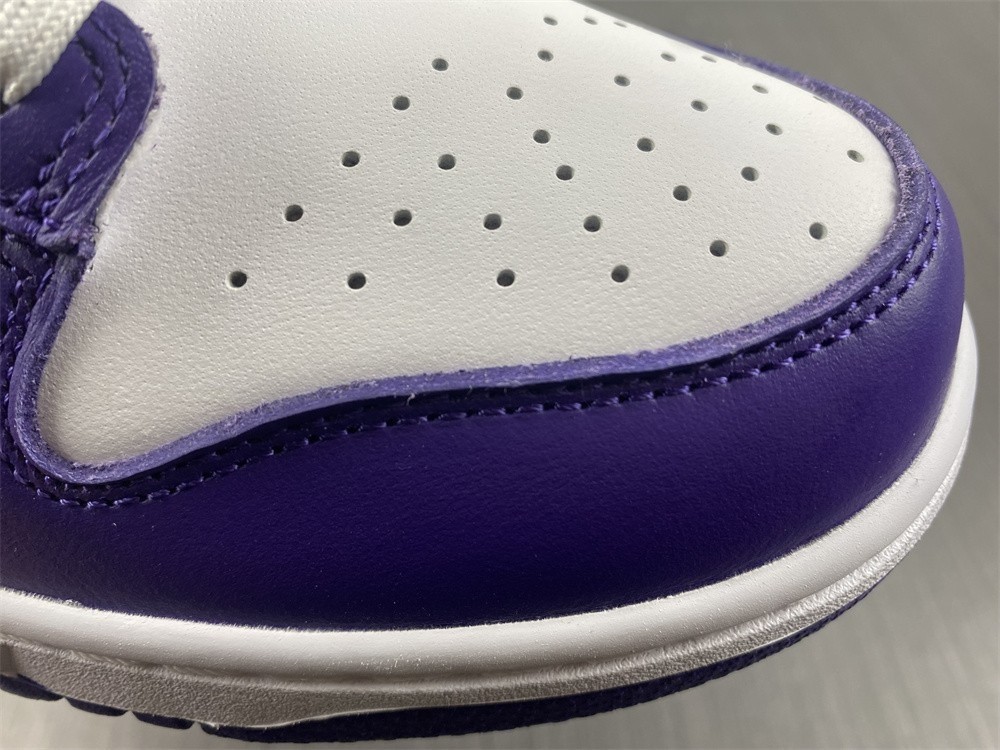 Nike Dunk Low Retro