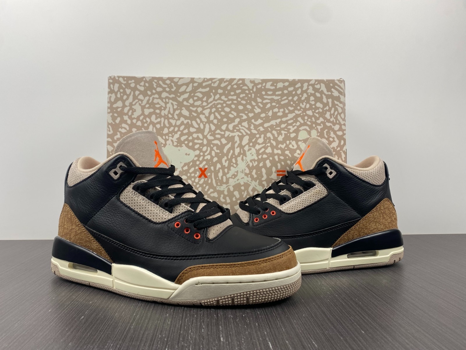 Air Jordan 3 Desert Cement CT8532-008