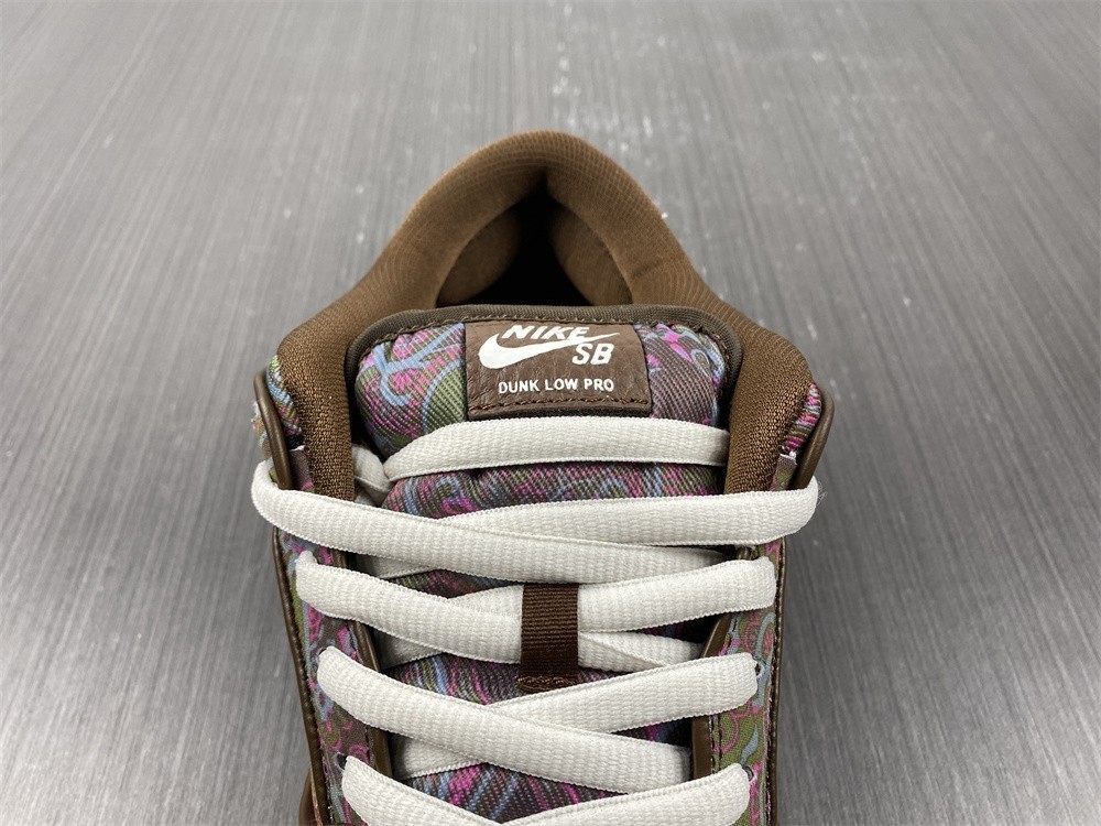Nike SB Dunk Low Pro Paisley Brown - DH7534-200