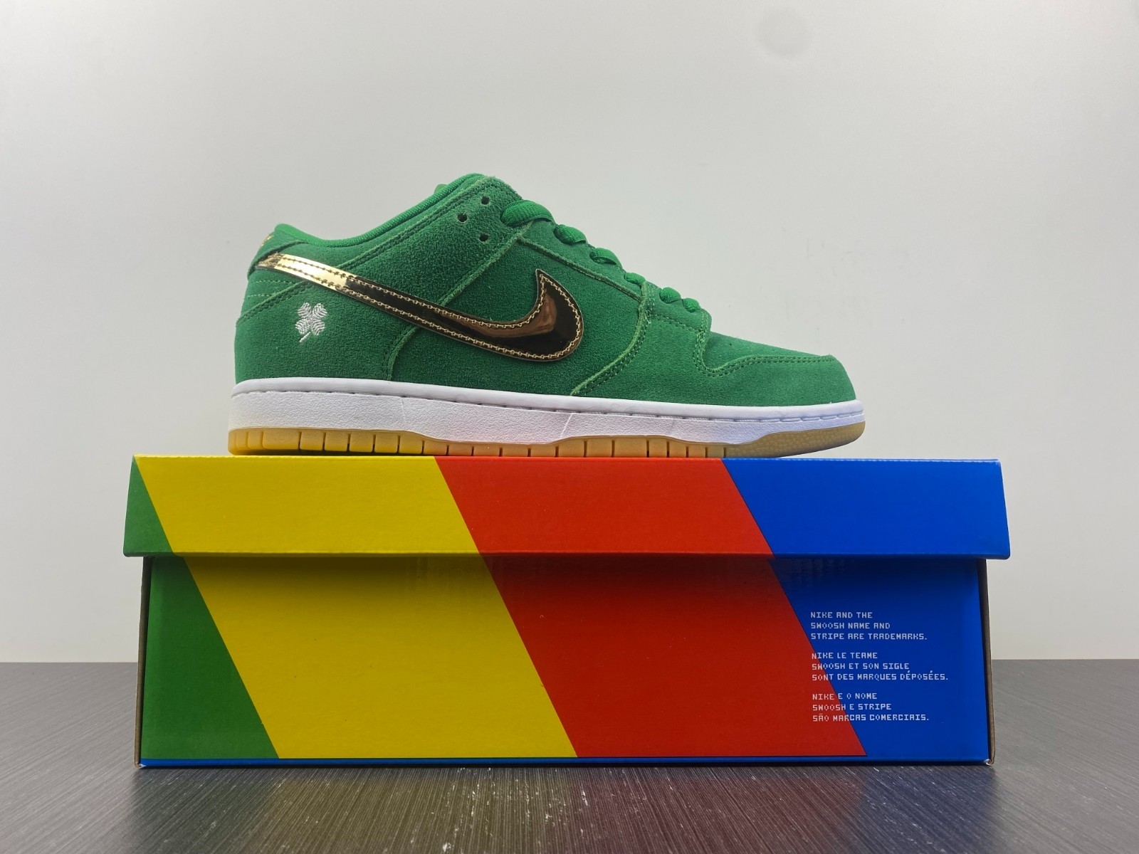 Nike SB Dunk Low St. Patrick