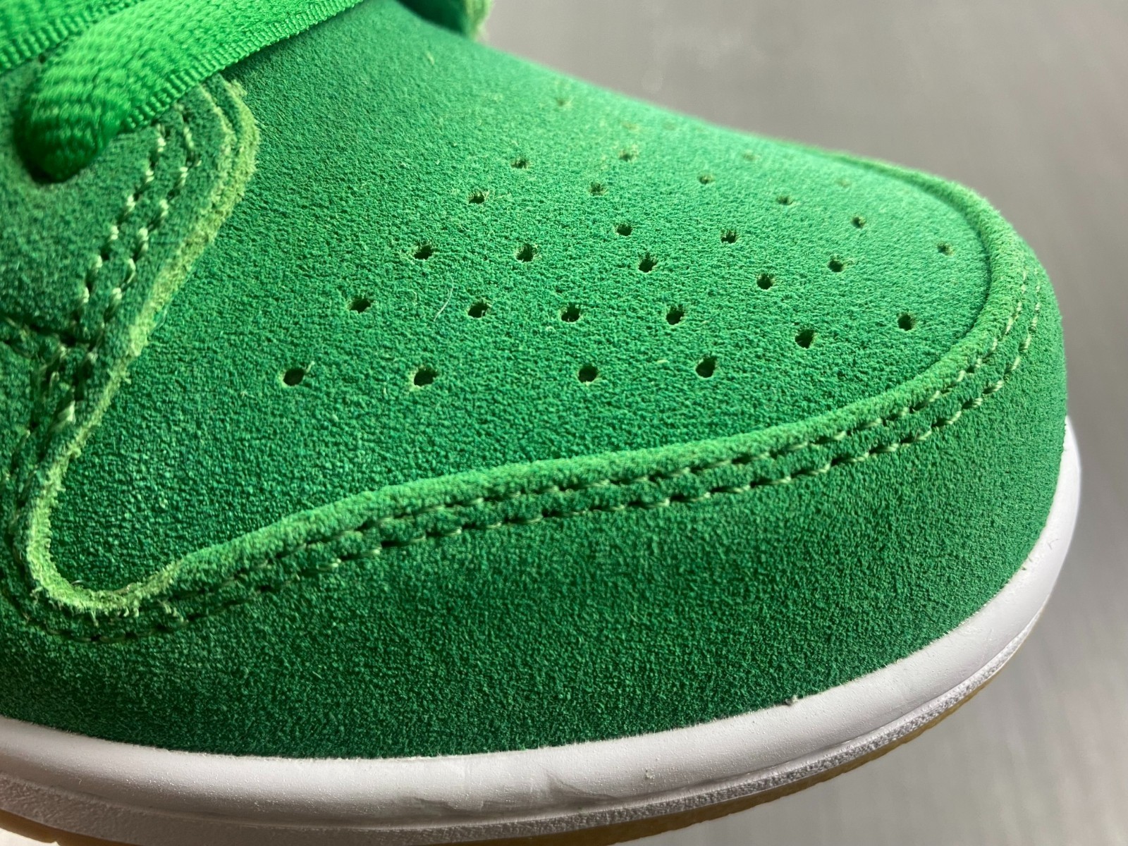 Nike SB Dunk Low St. Patrick