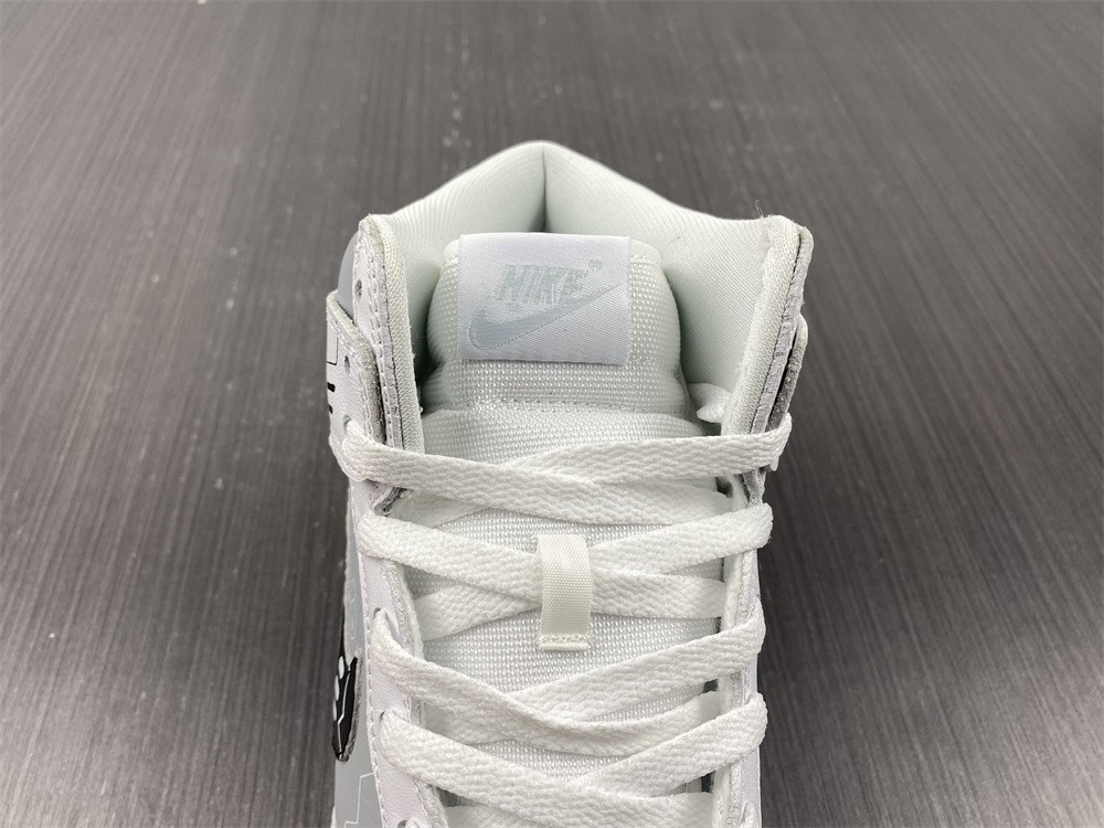 Nike Dunk Hi SP "Pure Platinum" (M) CZ8149-101