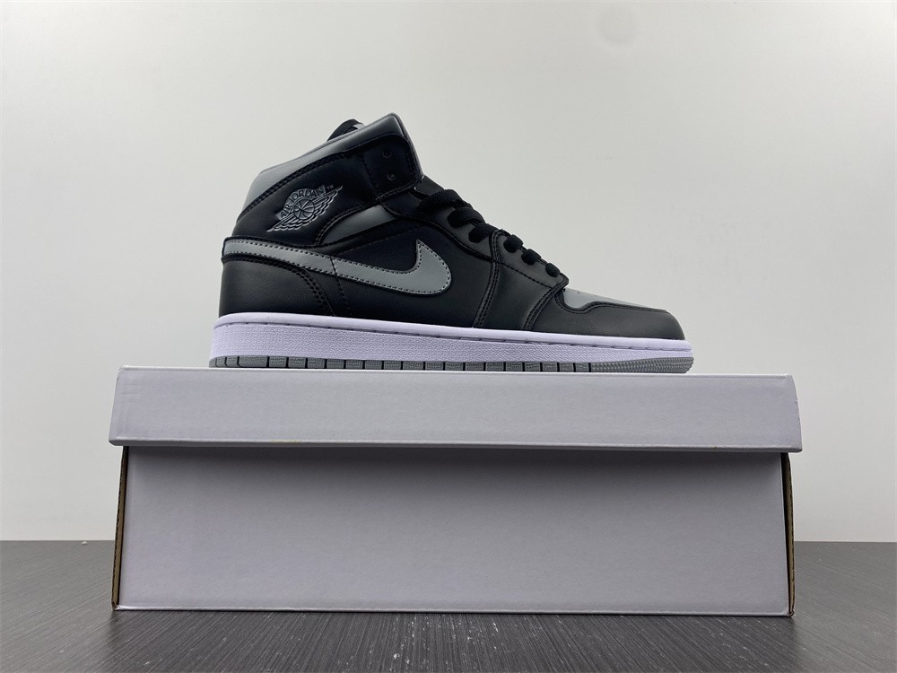 Air Jordan 1 Mid WMNS "Black/Grey" BQ6472-007