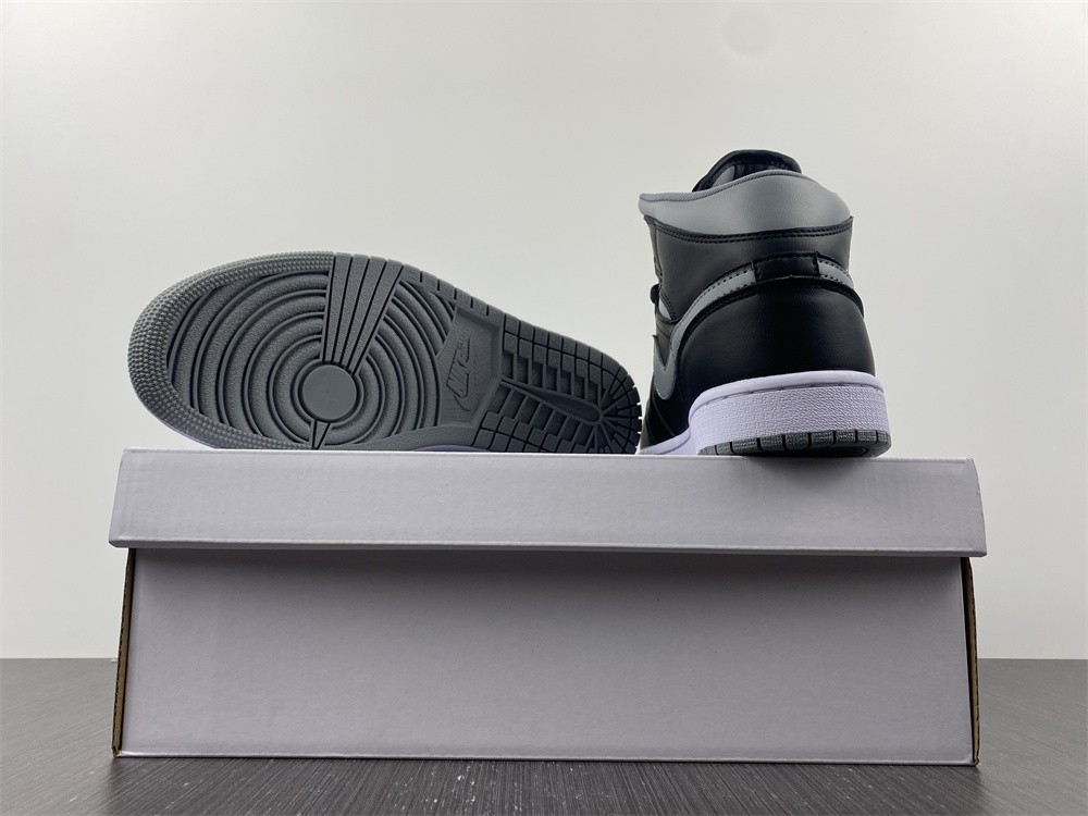 Air Jordan 1 Mid WMNS "Black/Grey" BQ6472-007