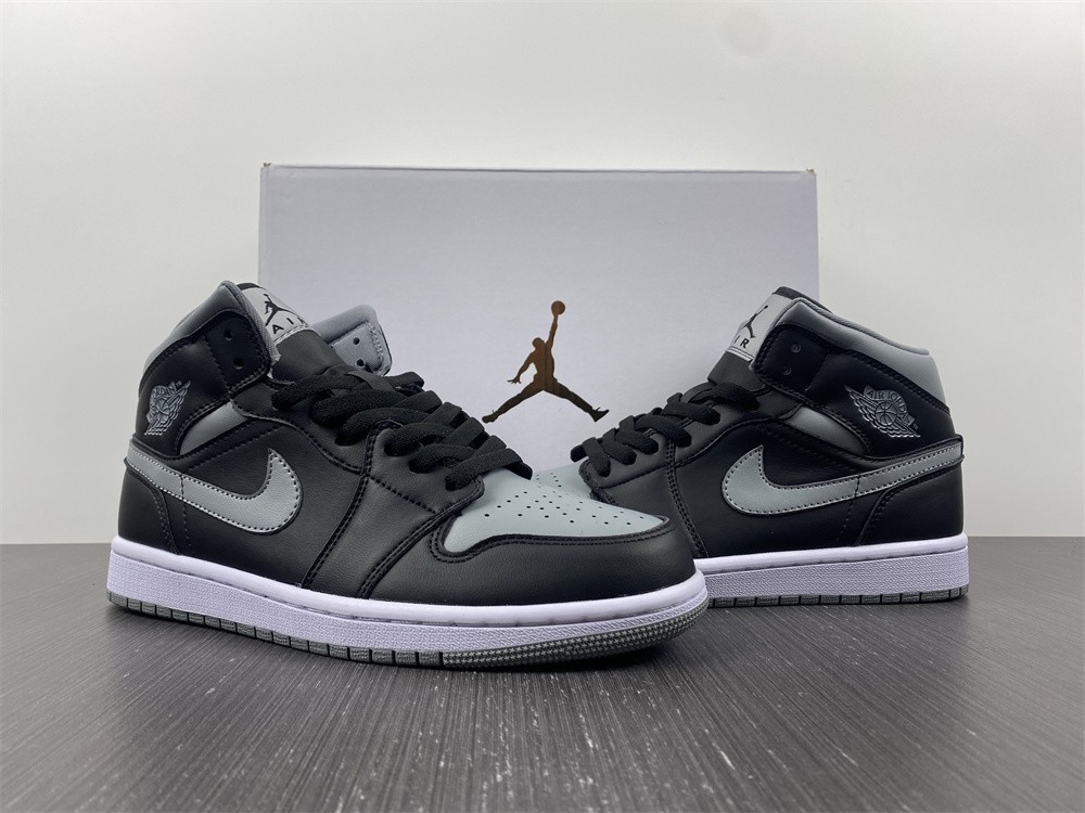 Air Jordan 1 Mid WMNS "Black/Grey" BQ6472-007