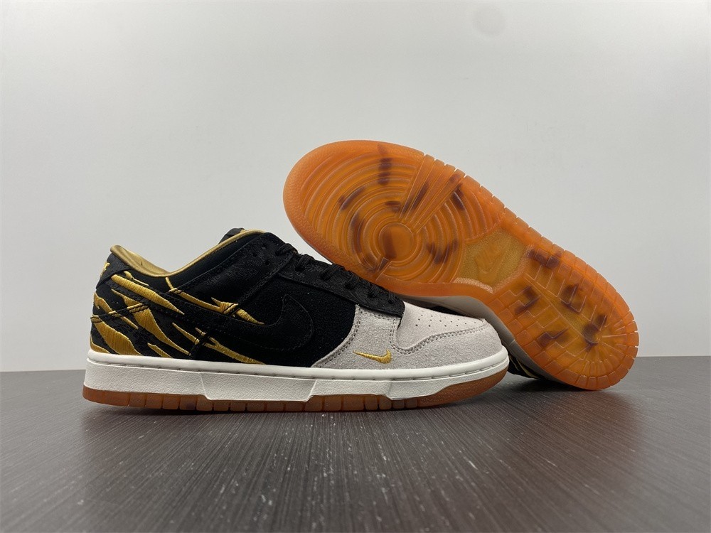 Nike Dunk Low CNY Year of the Tiger (GS) DQ5351-001