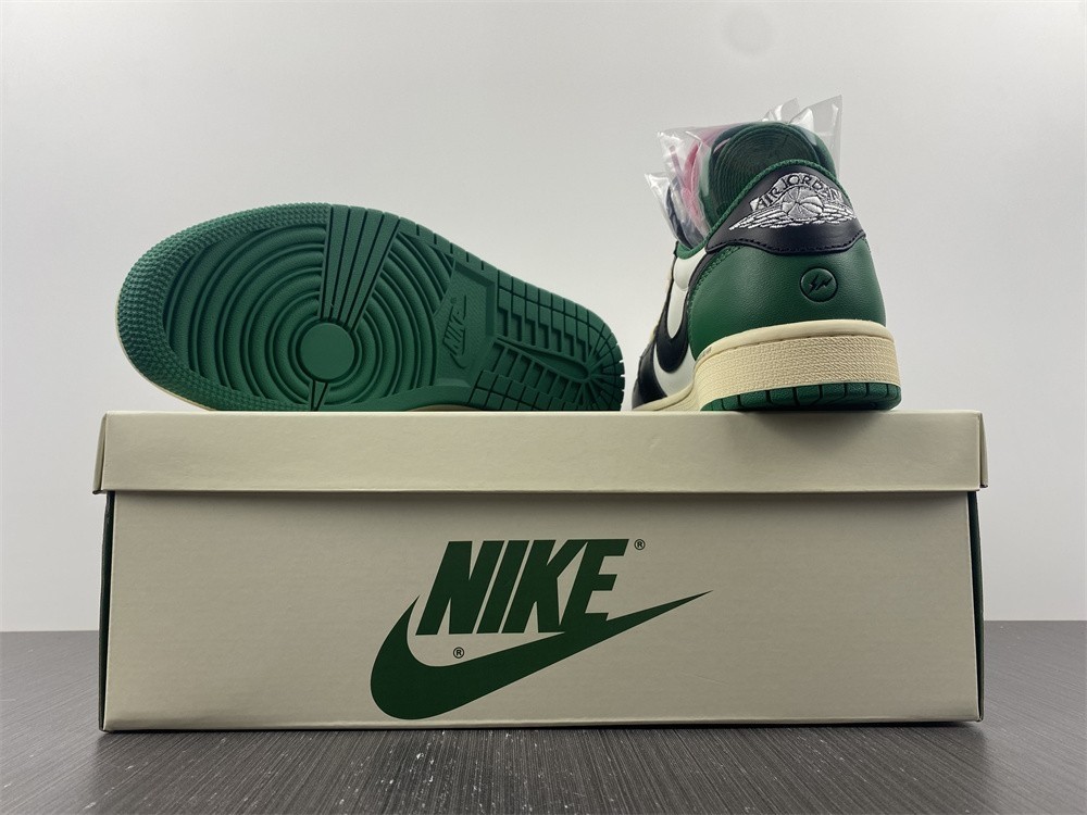 Fragment Design x Travis Scott x Air Jordan 1 Retro Low DM7866-128