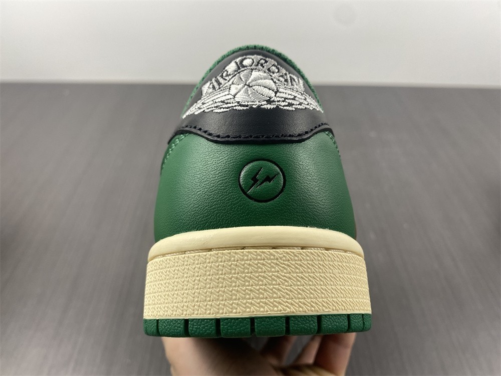 Fragment Design x Travis Scott x Air Jordan 1 Retro Low DM7866-128