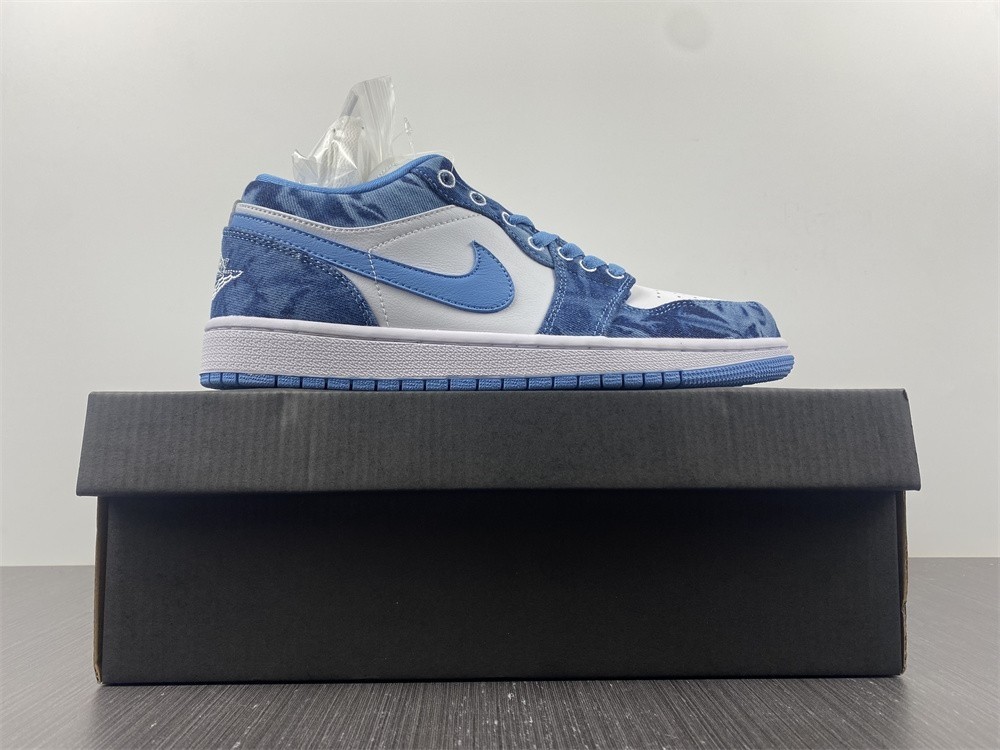 Air Jordan 1 Low Washed Denim (GS) - DM8947-100