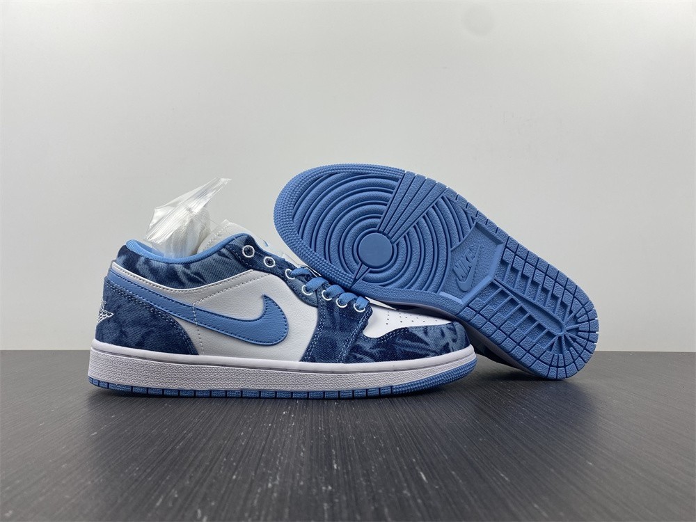 Air Jordan 1 Low Washed Denim (GS) - DM8947-100