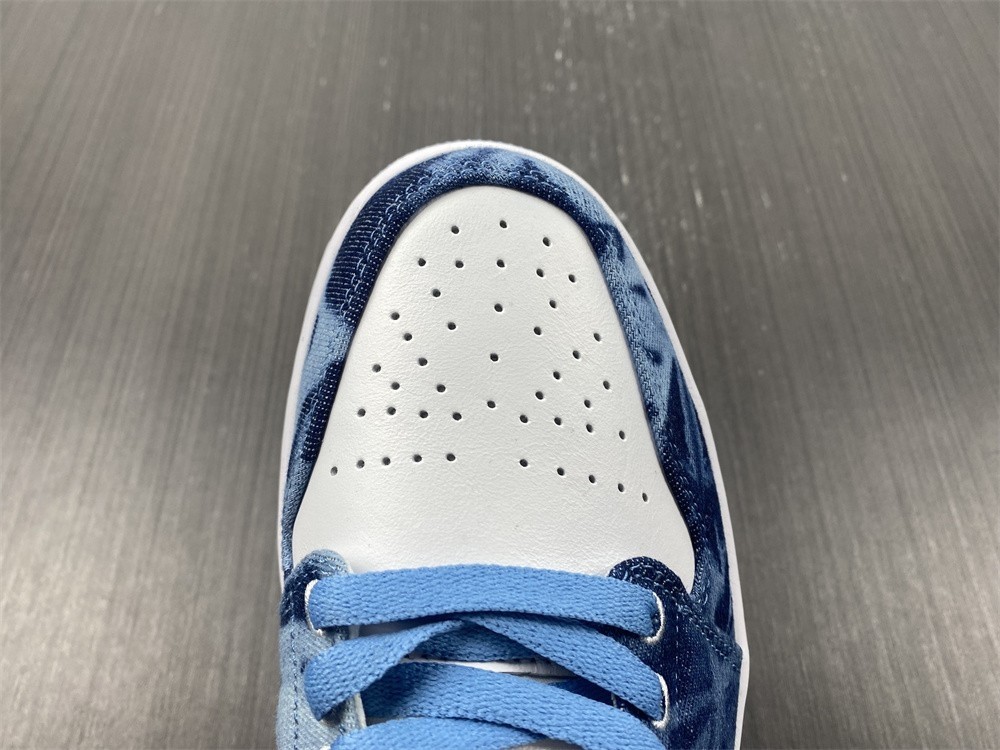Air Jordan 1 Low Washed Denim (GS) - DM8947-100