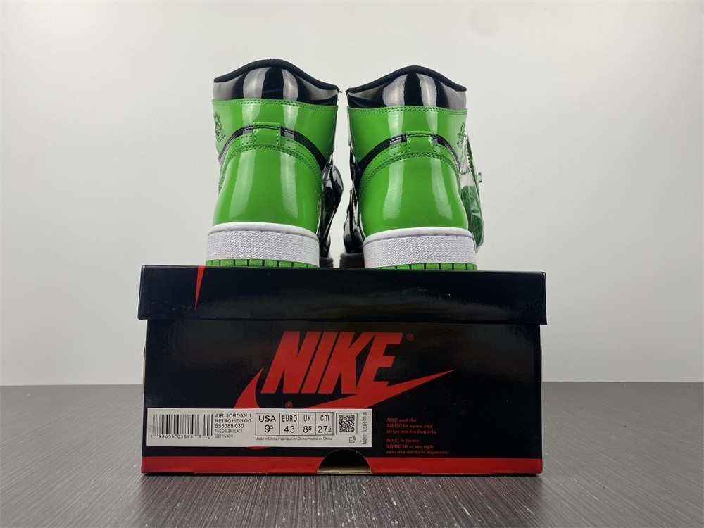Air Jordan 1 Retro OG - 555088-030