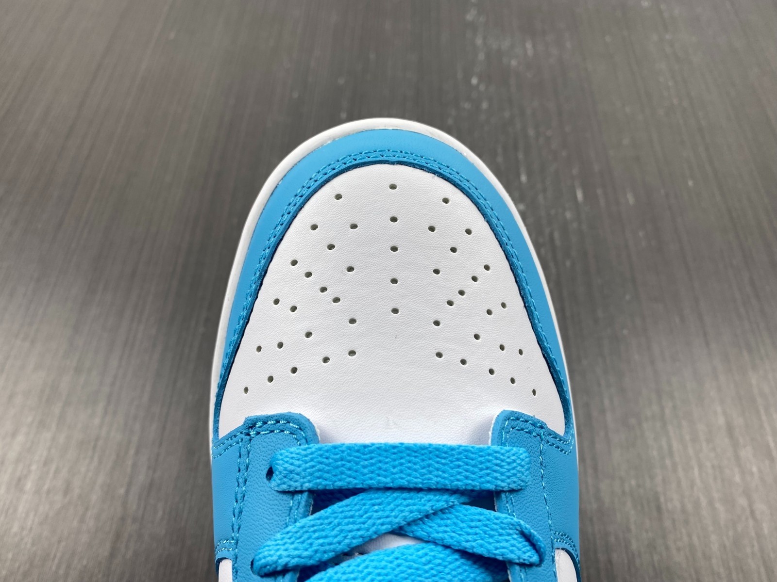 Nike Dunk Low Kyrie Irving Baltic Blue DN4179-400