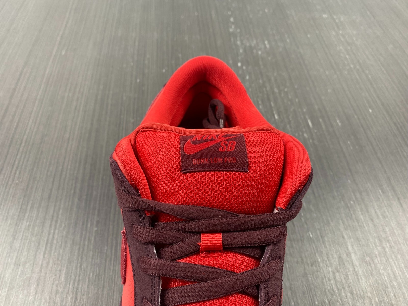 Nike SB Dunk Low Cherry - DM0807-600