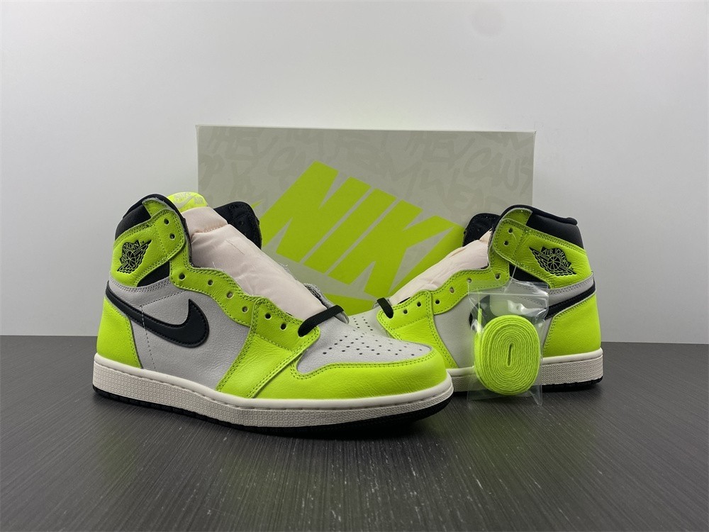 Air Jordan 1 High OG "Visionaire" 555088-702