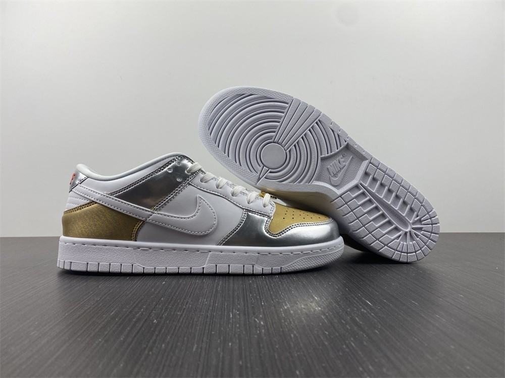 Nike Dunk Low Heirloom (W) - DH4403-700