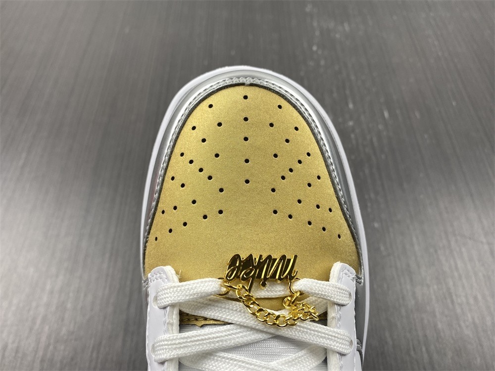 Nike Dunk Low Heirloom (W) - DH4403-700