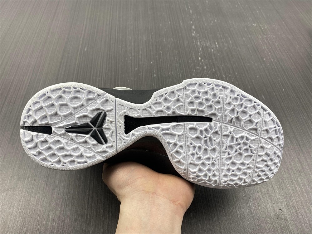 Nike Kobe 6 Protro “Mamba Forever” CW2190-002