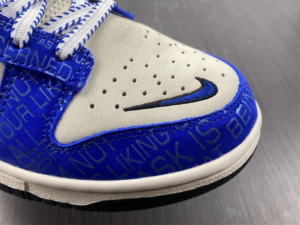 Nike Dunk Low “Jackie Robinson” DV2122-400