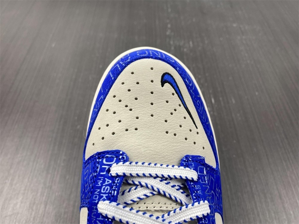 Nike Dunk Low “Jackie Robinson” DV2122-400