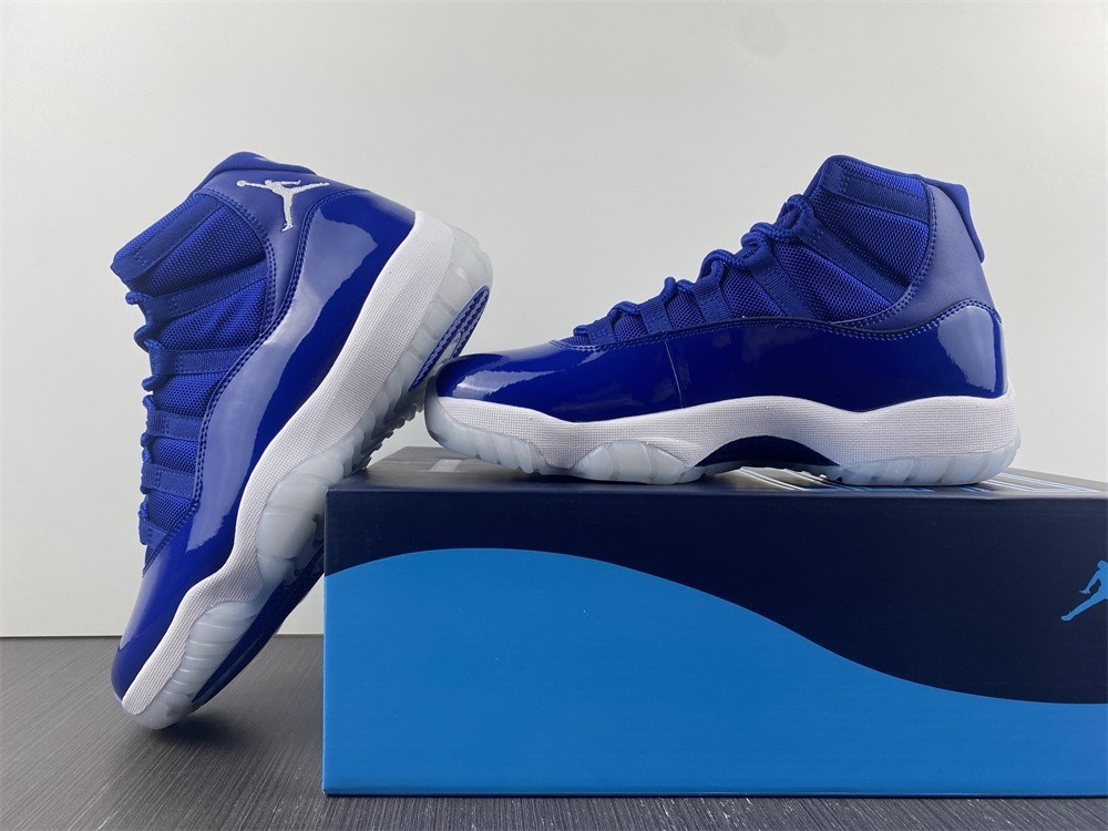 Air Jordan 11 retro high Midnight NAVY white AT7802-115