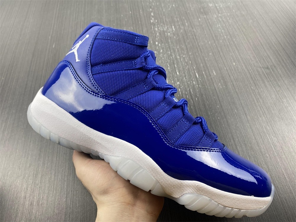 Air Jordan 11 retro high Midnight NAVY white AT7802-115
