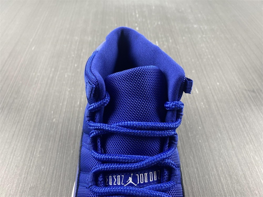 Air Jordan 11 retro high Midnight NAVY white AT7802-115