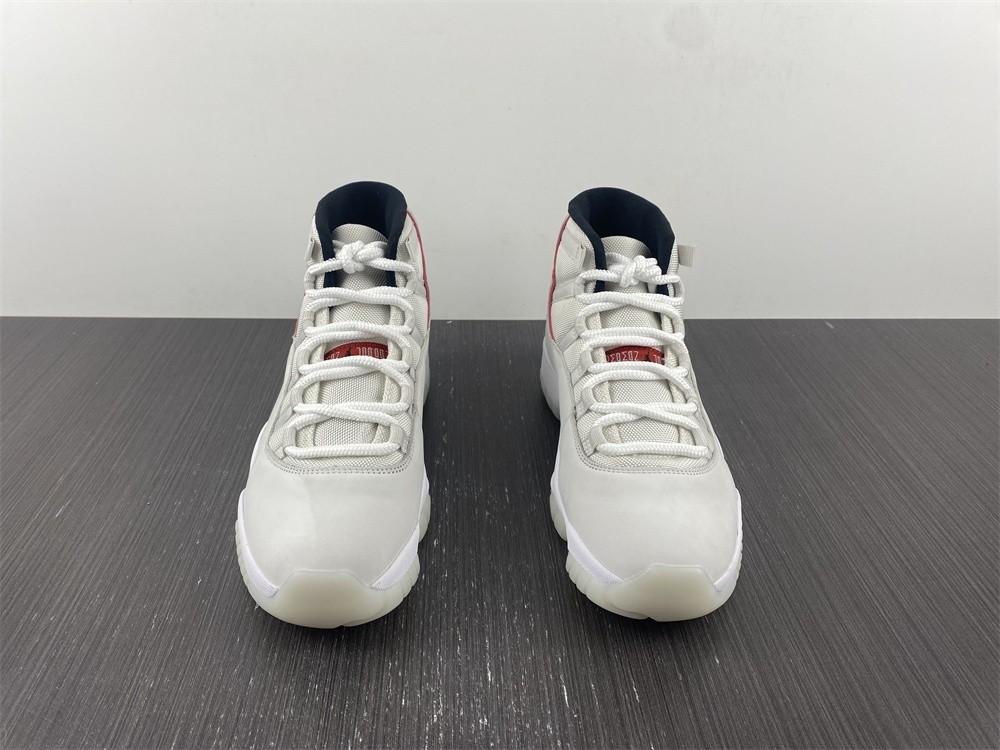 Air Jordan 11 Platinum Tint 378037-016