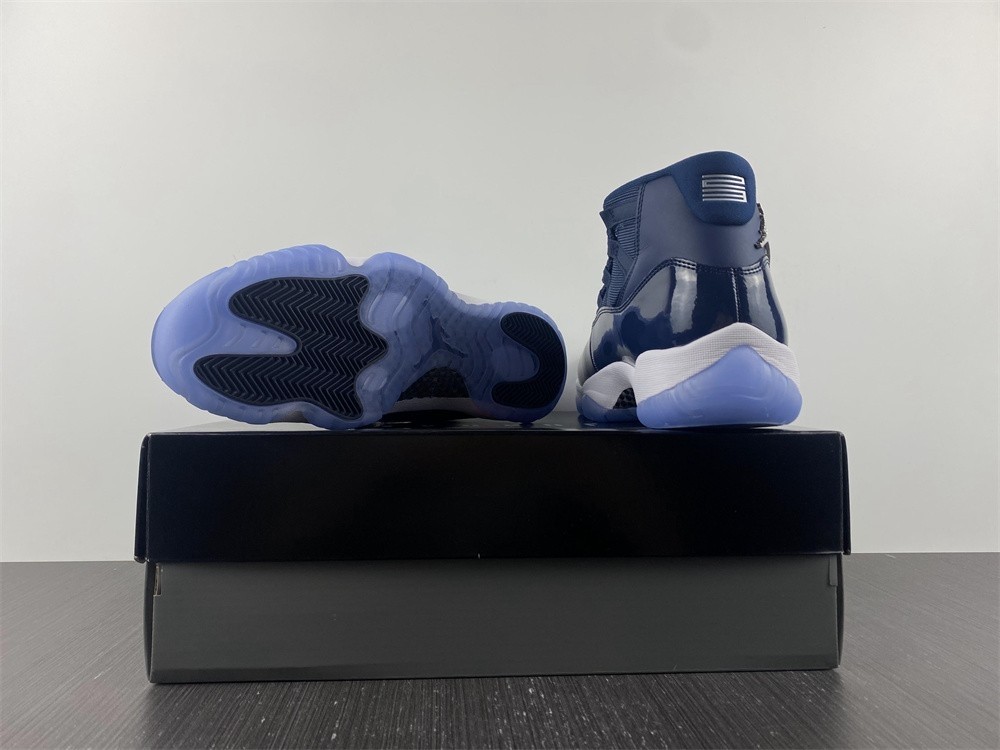 Air Jordan 11 Retro 378037-441