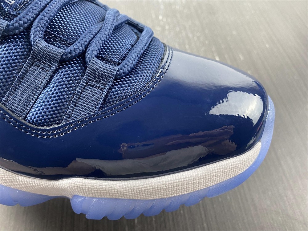 Air Jordan 11 Retro 378037-441