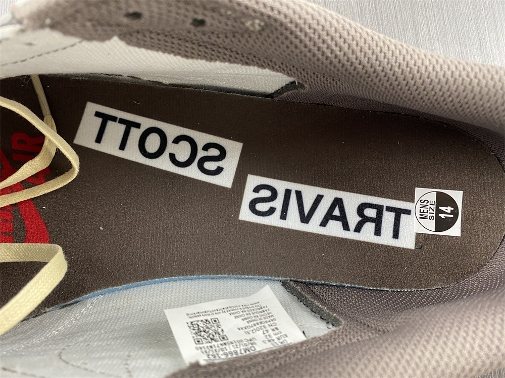 TRAVIS SCOTT X AIR JORDAN 1 LOW OG “REVERSE MOCHA” DM7866-162
