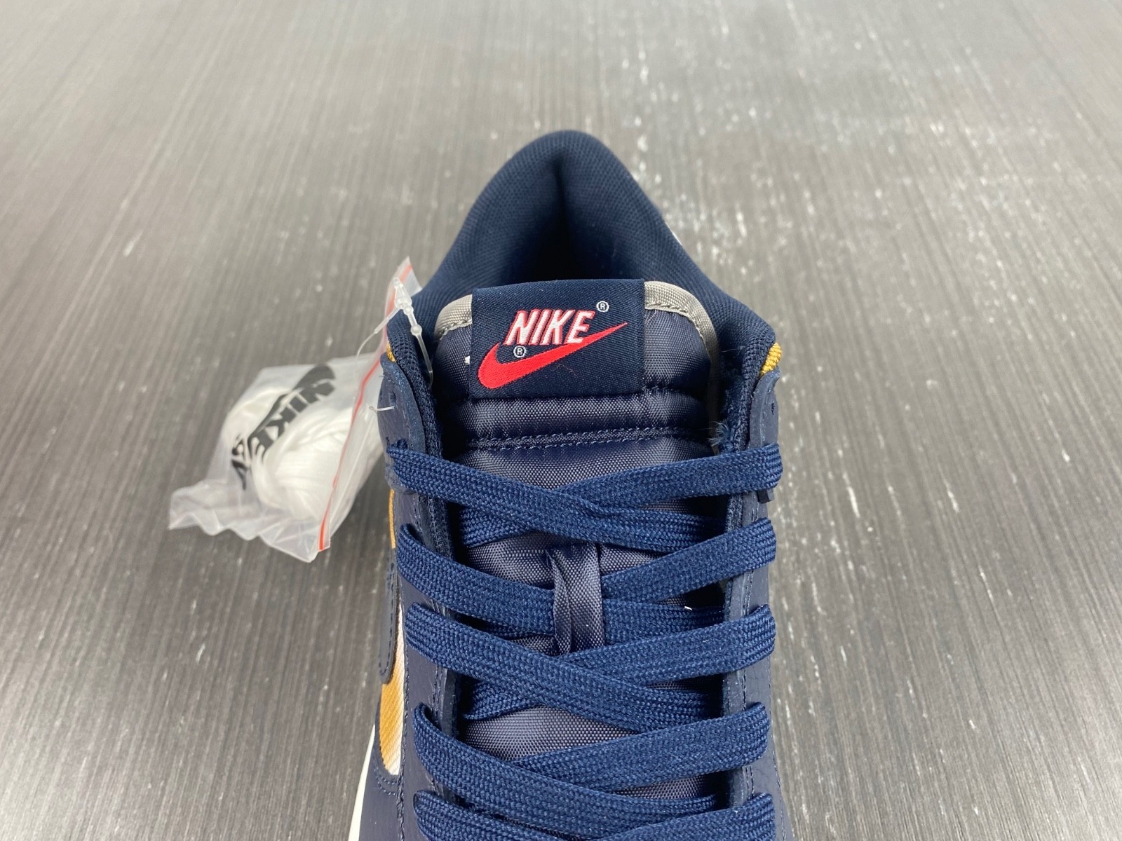 Nike Dunk Low Graffiti Navy - DM0108-400