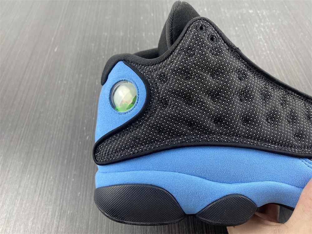Air Jordan 13 Retro “UNC” DJ5982-041