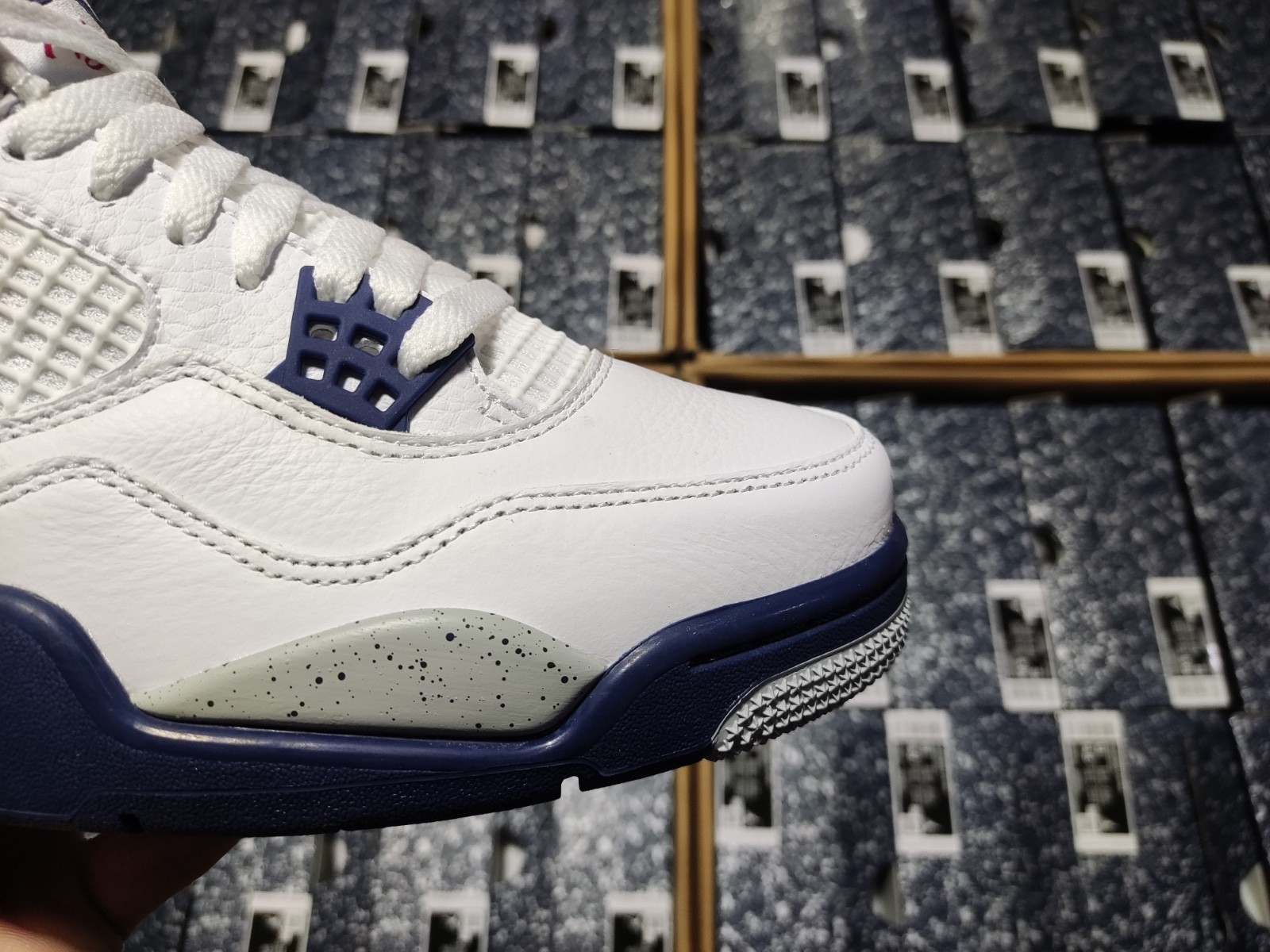 Air Jordan 4 Midnight Navy DH6927-140
