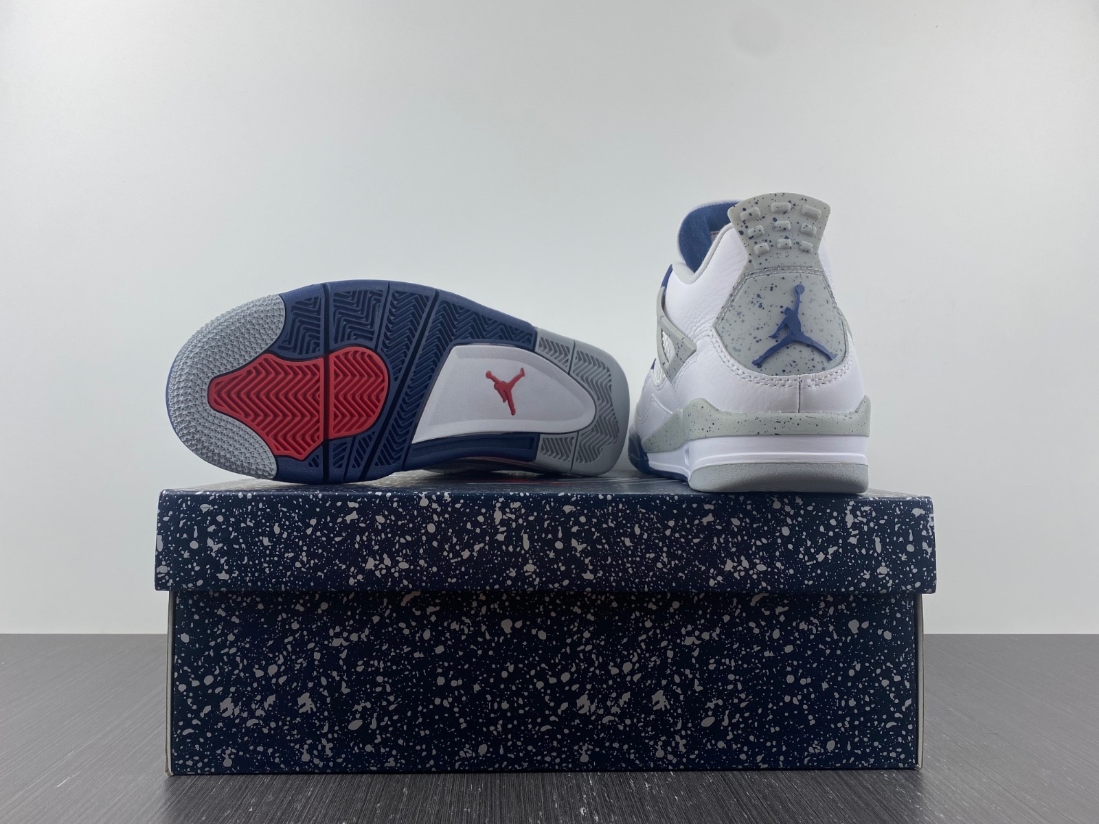 Air Jordan 4 Midnight Navy DH6927-140