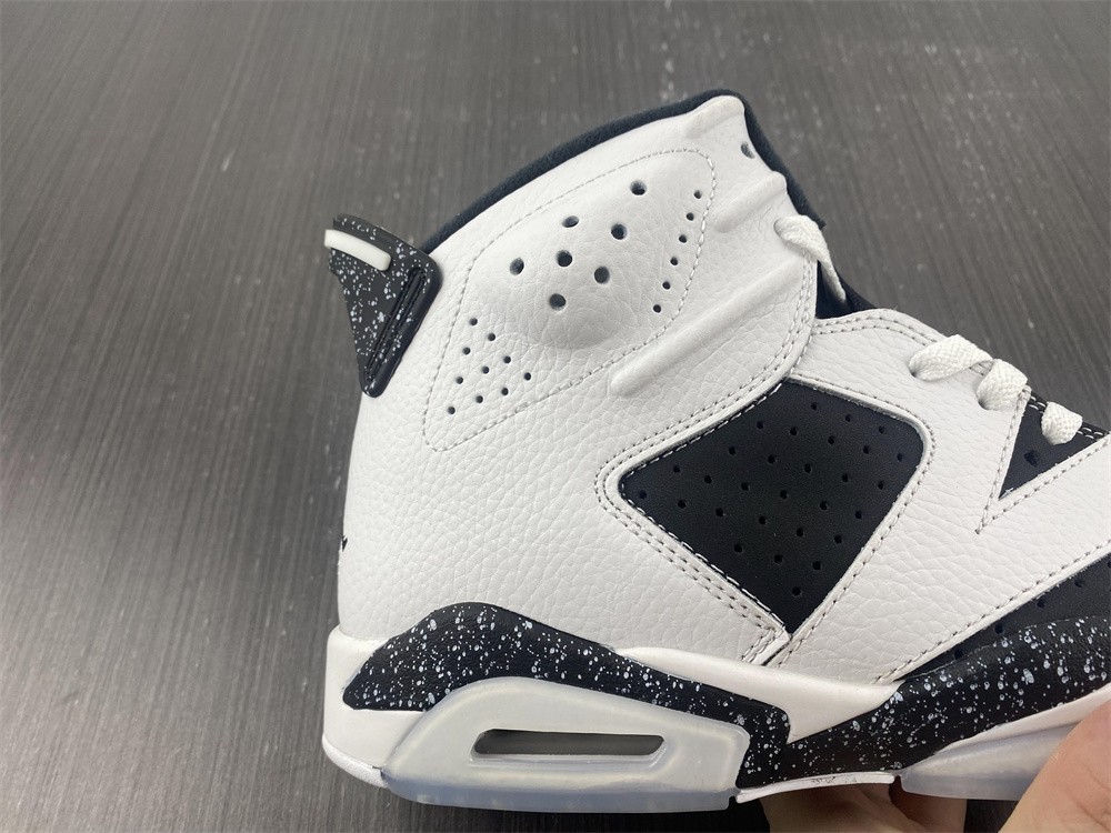 Air Jordan 6 Retro Oreo - 384664-101