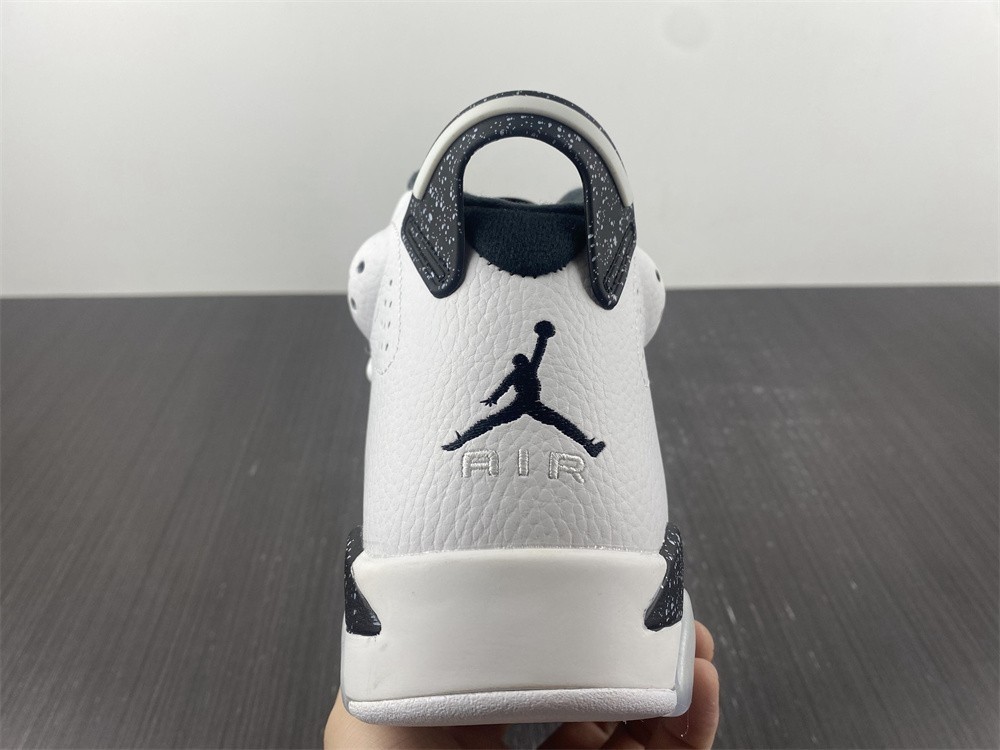 Air Jordan 6 Retro Oreo - 384664-101