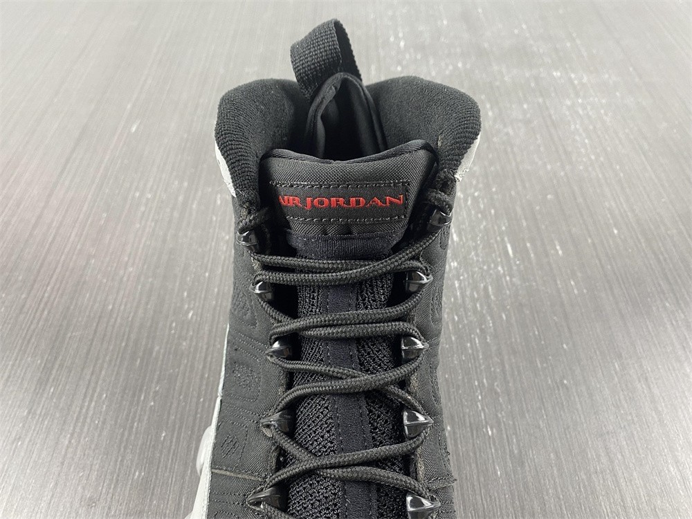 Air Jordan 9 Retro Particle Grey - CT8019-060