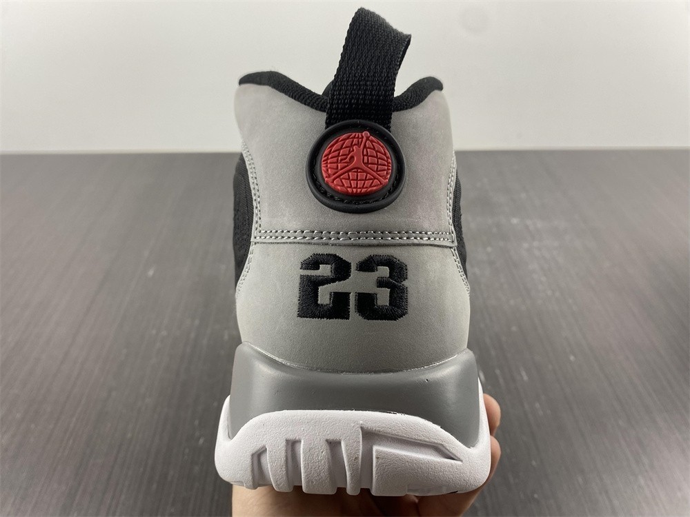Air Jordan 9 Retro Particle Grey - CT8019-060