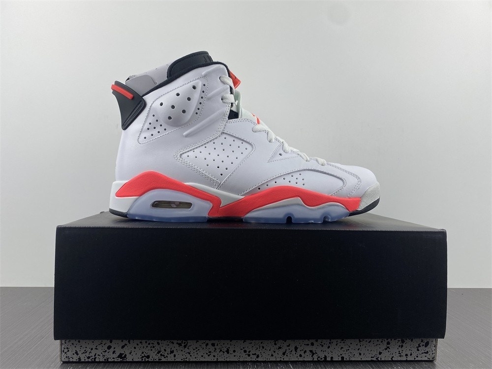 Air Jordan 6 Retro