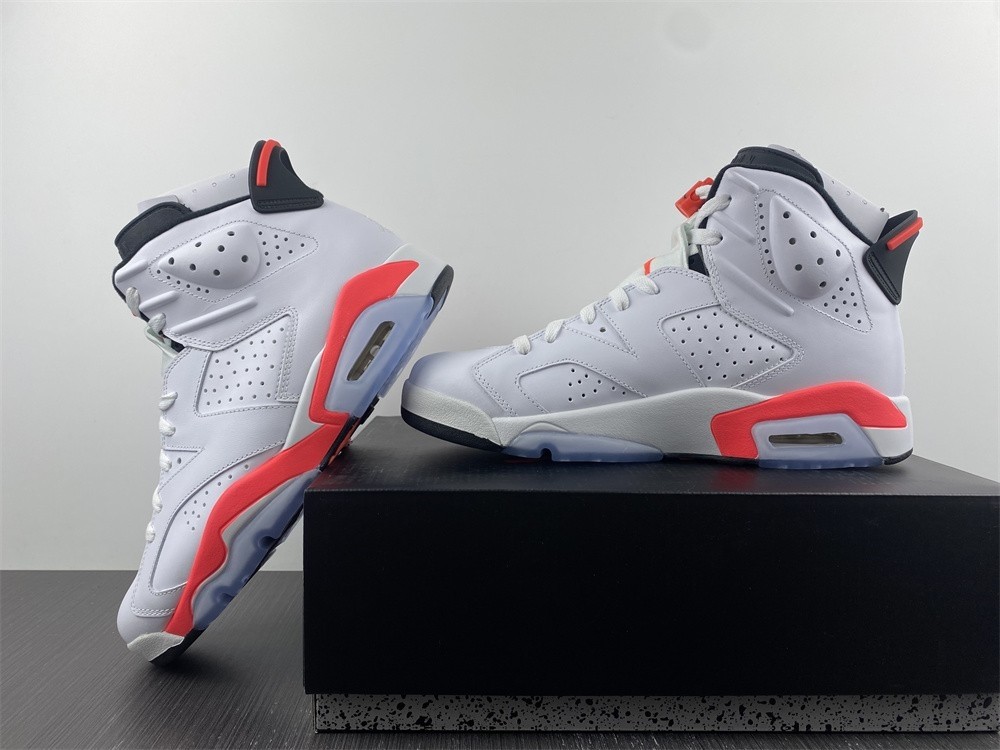 Air Jordan 6 Retro