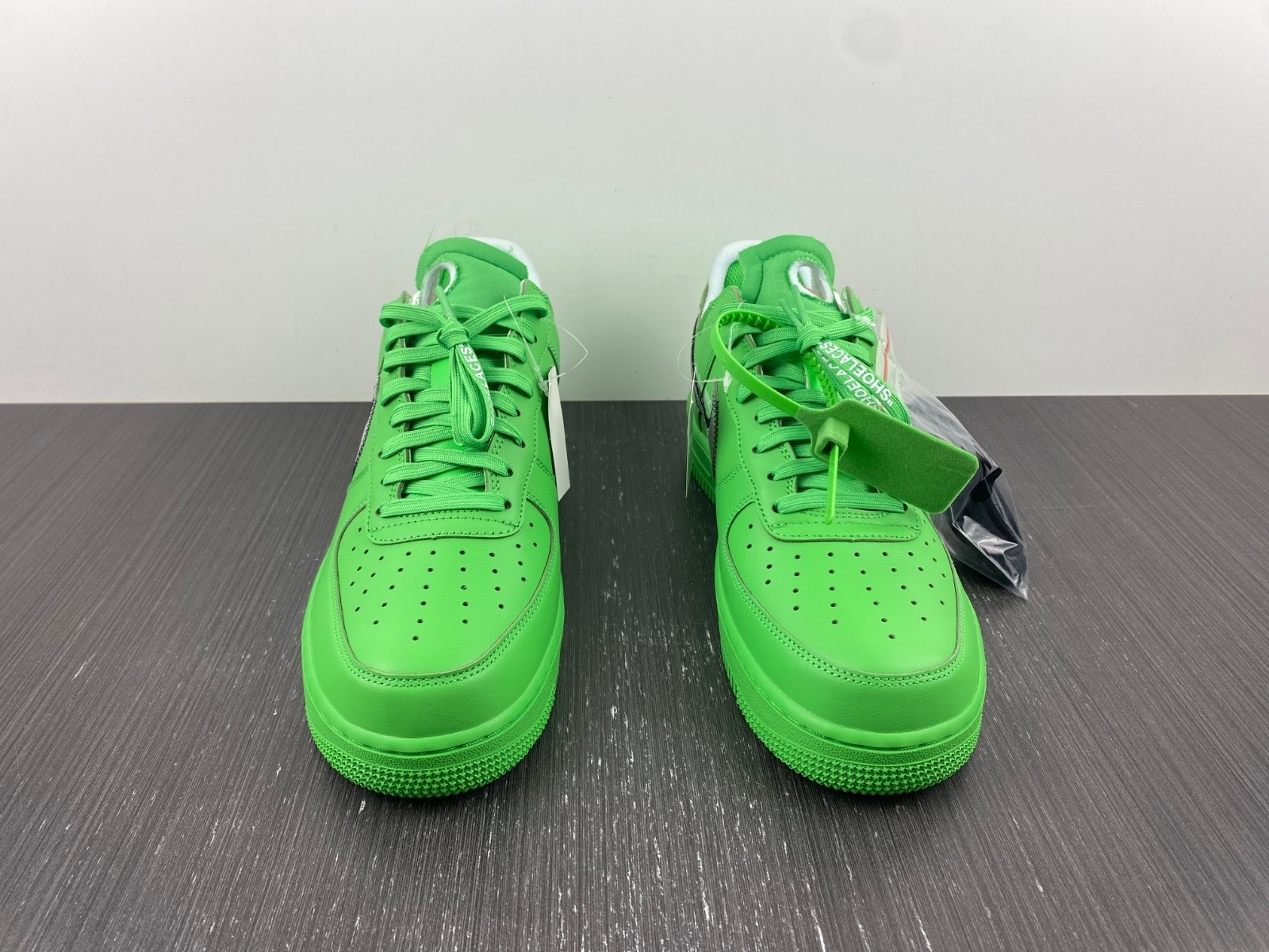 Off-White x Nike Air Force 1 Low Green DX1419-300