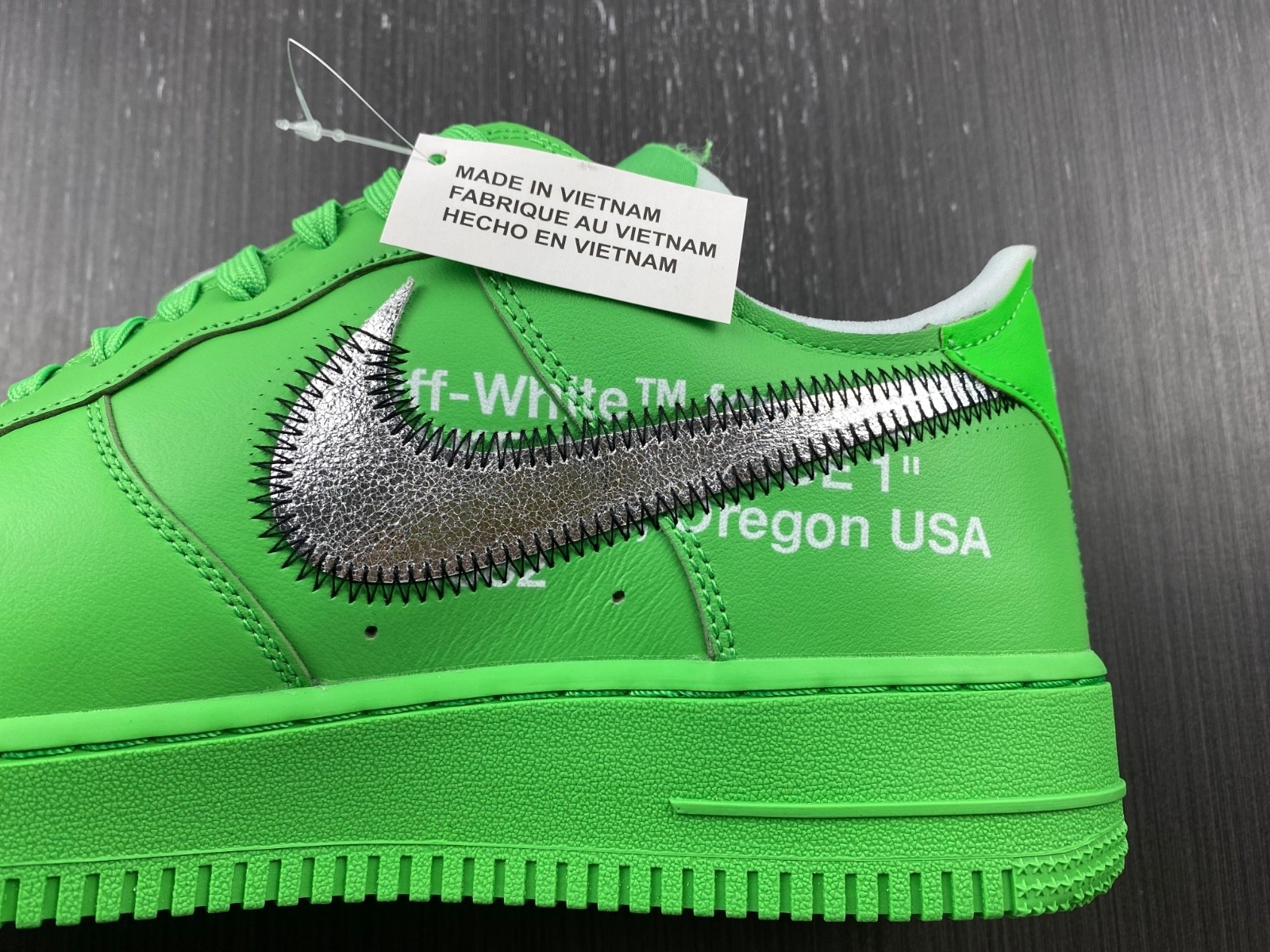 Off-White x Nike Air Force 1 Low Green DX1419-300