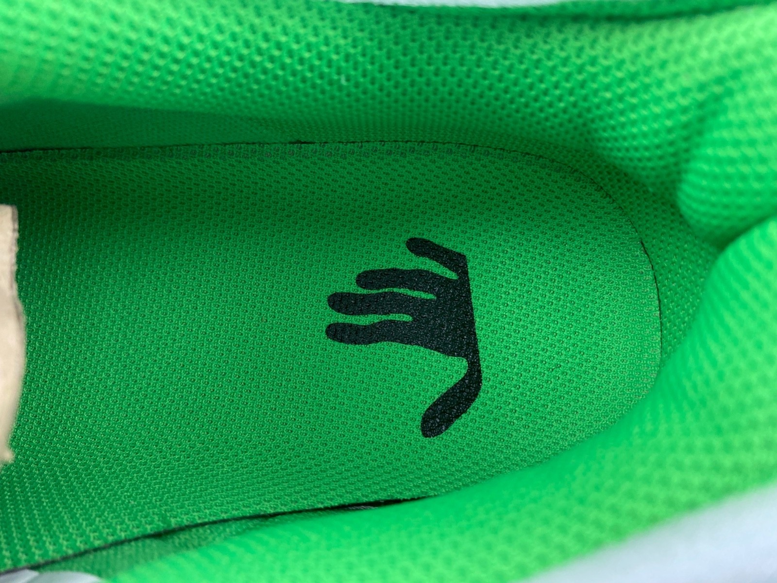 Off-White x Nike Air Force 1 Low Green DX1419-300