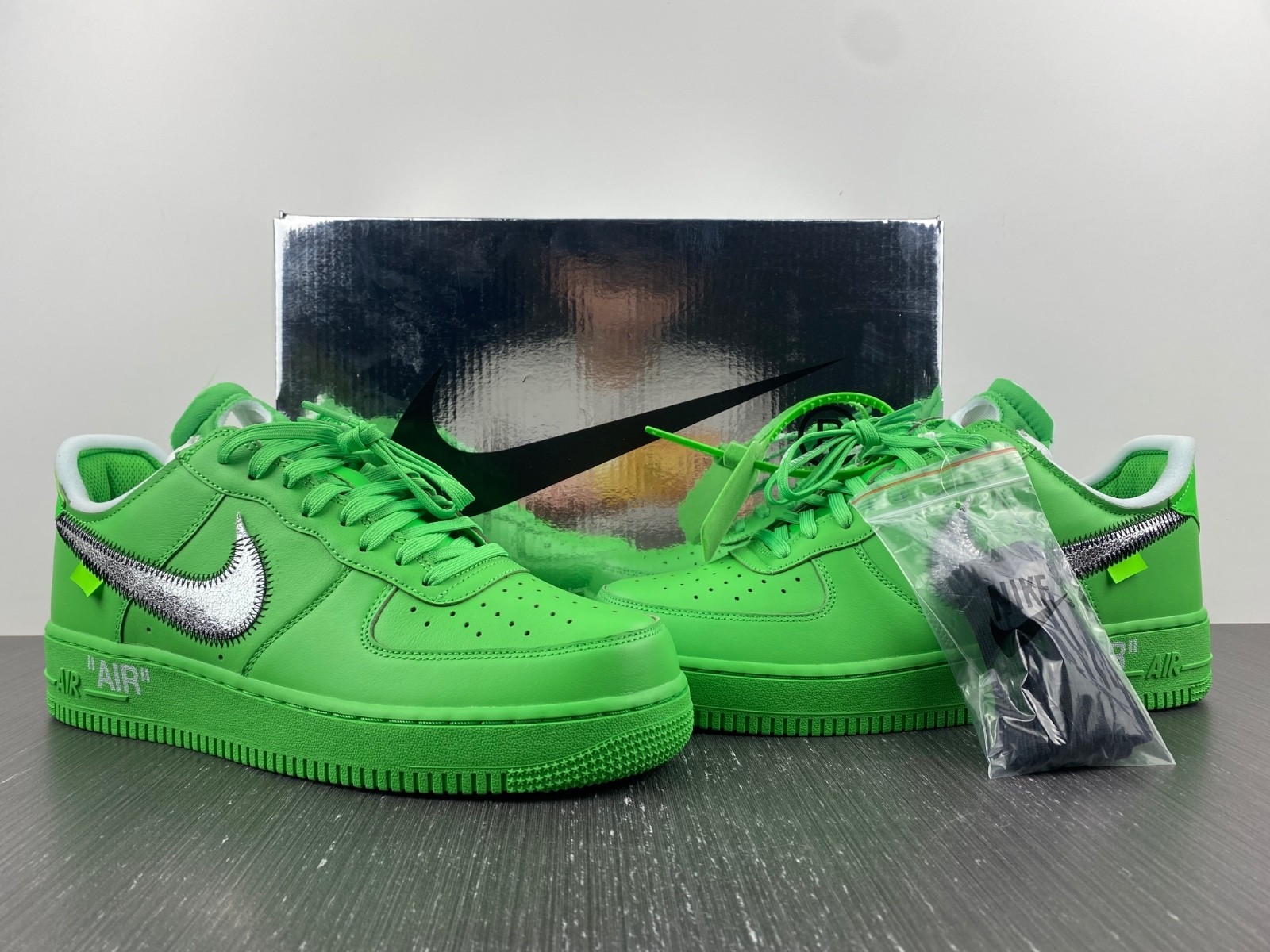 Off-White x Nike Air Force 1 Low Green DX1419-300