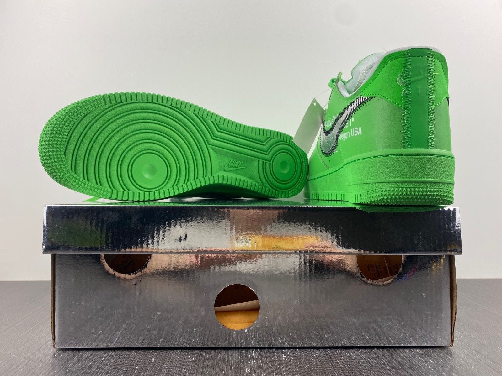 Off-White x Nike Air Force 1 Low Green DX1419-300