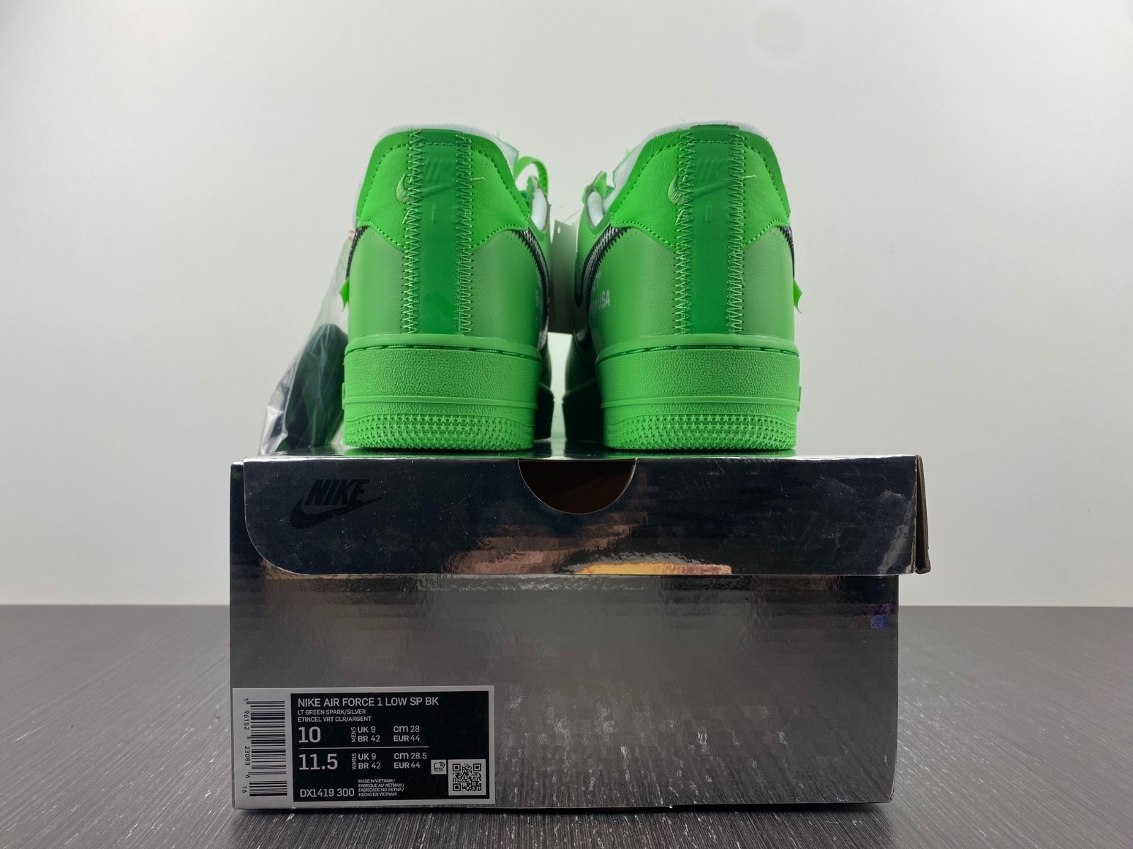 Off-White x Nike Air Force 1 Low Green DX1419-300