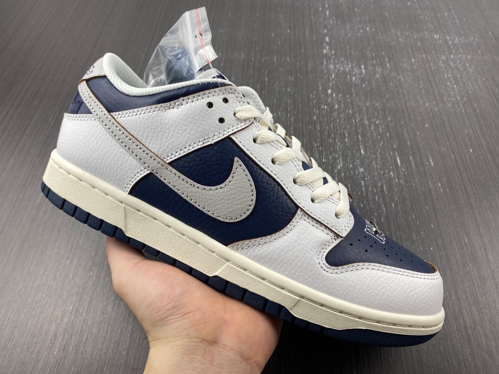 Nike SB Dunk Low HUF New York City - FD8775-100