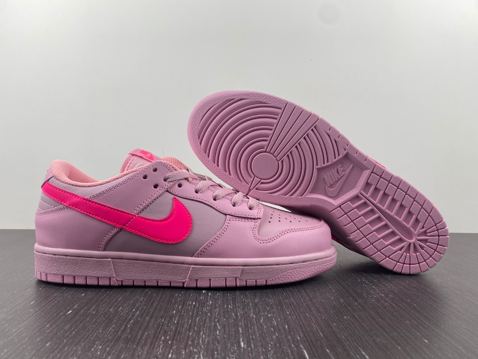 Nike Dunk Low Triple Pink (PS) - DH9756-600
