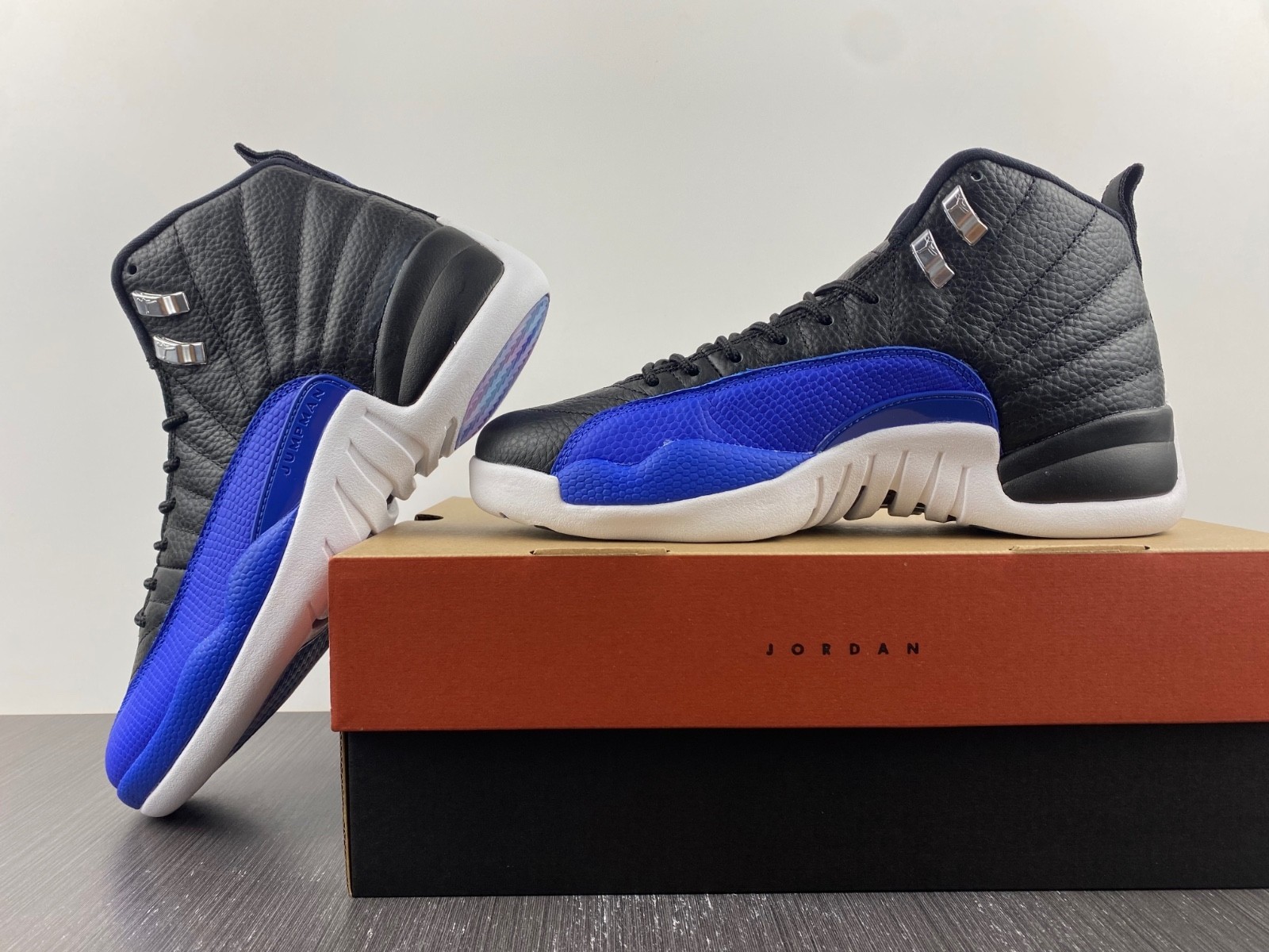 Air Jordan 12 Retro Hyper Royal (W) - AO6068-004